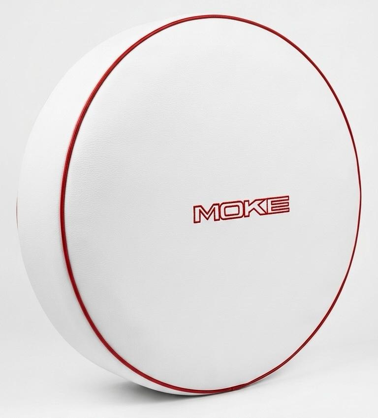 Moke : logo embroidered wheel cover (white)